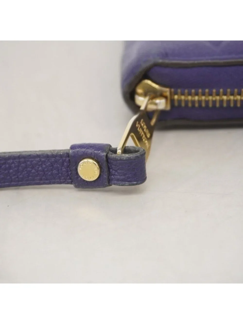 Louis Vuitton Wallet Monogram Empreinte Zippy Iris